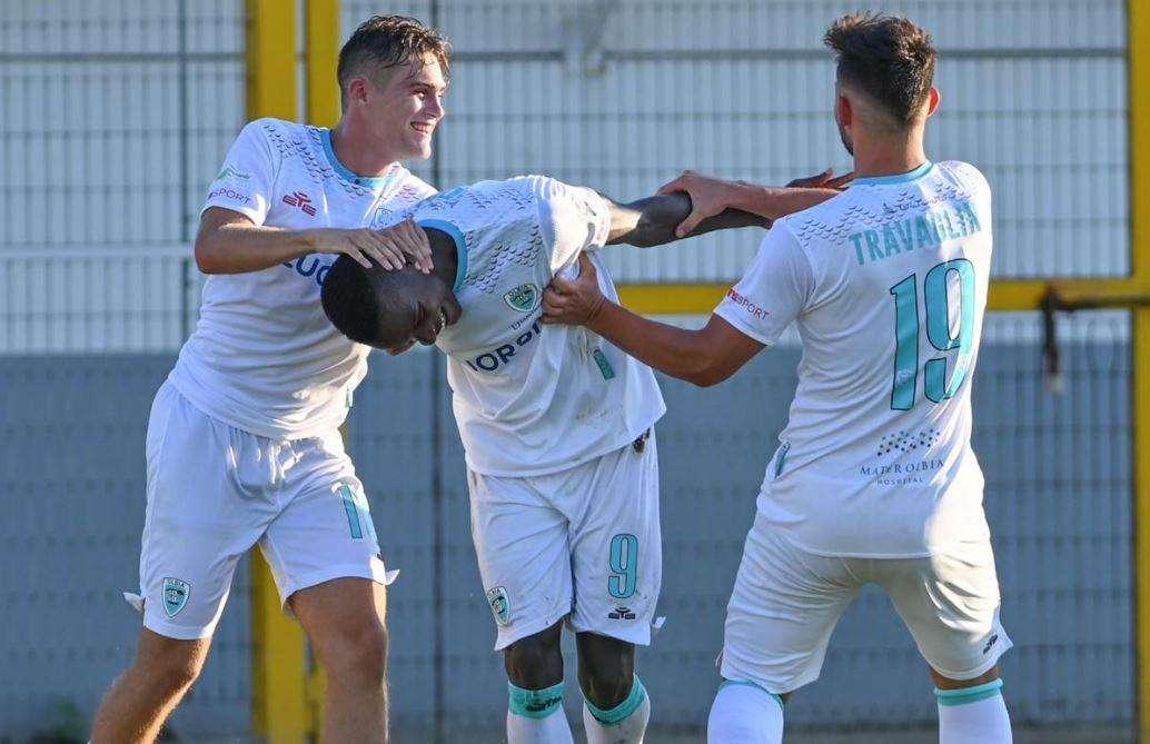 La succursale del Cagliari è piena di bocche di fuoco