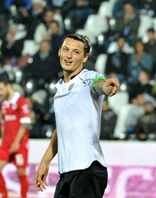 Offerte insufficienti per Djuric