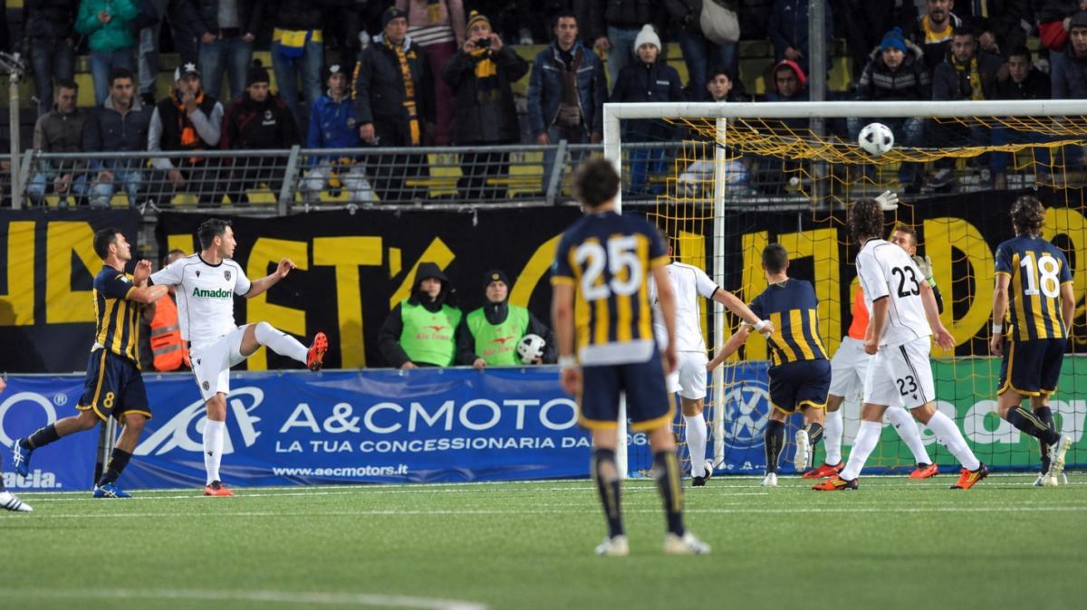 LIVE | Juve Stabia-Cesena 0-1 | Cesena in vantaggio all'intervallo