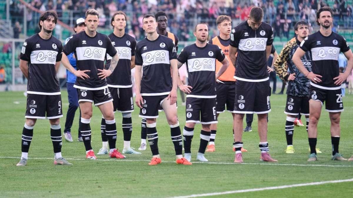 Tanti dubbi su Cole ma una grande certezza: la squadra verrà rifondata