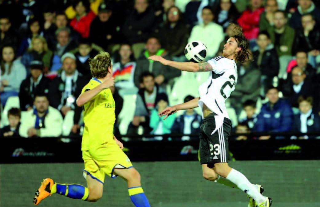 Cesena-Verona 0-0 (2012-13)