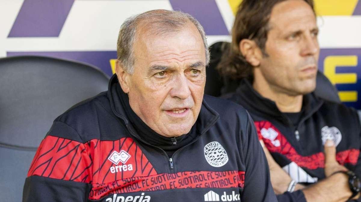 Ma che cazzo c’entra Fabrizio Castori con questo calcio?