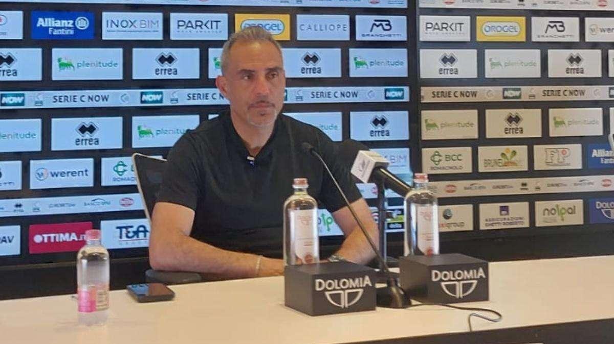 Toscano: “Non è il momento di pensare al futuro. Le attenzioni fanno piacere…”