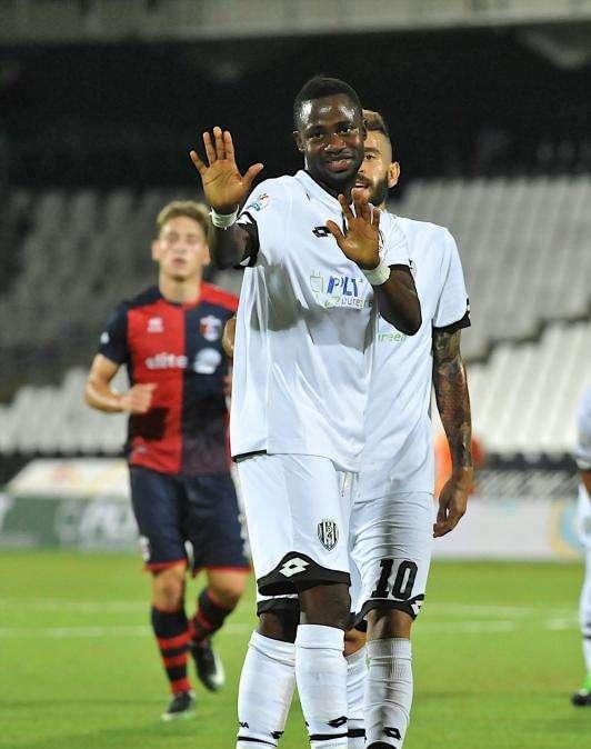 Esposito e Donkor ancora a parte. Venerdì rientrano Kone e Jallow