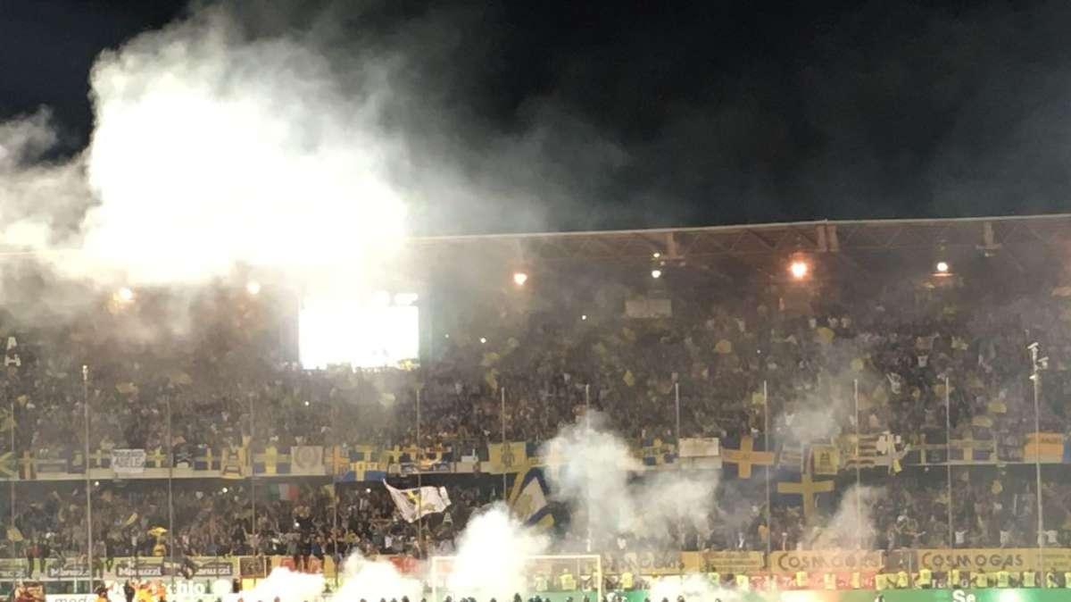 A TE DEG ME "Delusi dal mancato saluto dei giocatori"