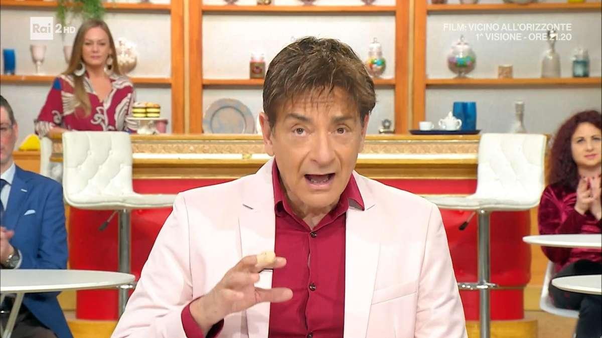Al Bar Cesena ha fatto irruzione (anche) Paolo Fox
