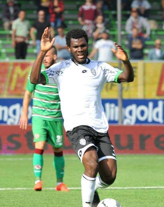 Kessie ha “truccato” la carta d’identità?