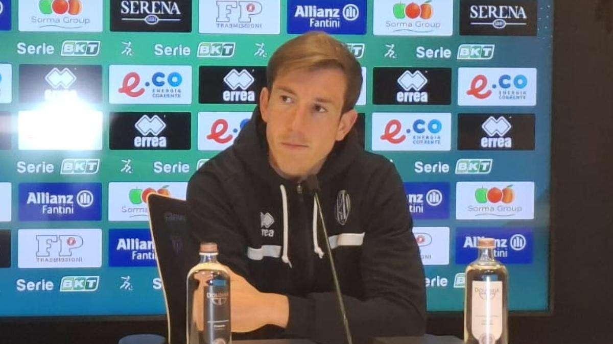 Mangraviti rigetta le accuse: “Stiamo facendo una grande stagione”