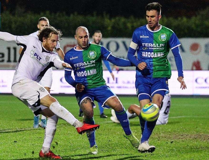 Cesena-Feralpisalò 2-4 | Finale pessimo