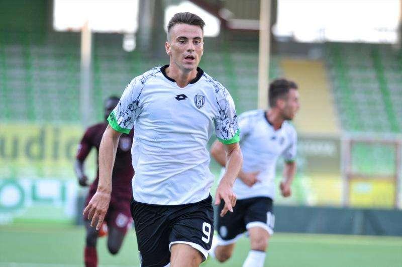 CHI BURDEL - Moncini devastante, ma la doppietta non basta al Prato per evitare i playout