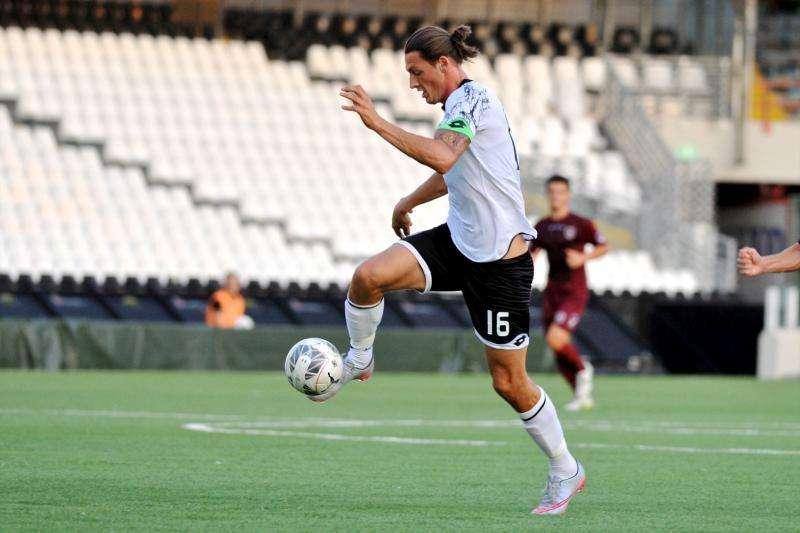 “Se arriva l’occasione è giusto che Djuric parta”