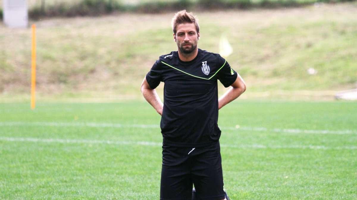 Contusione per Lucchini