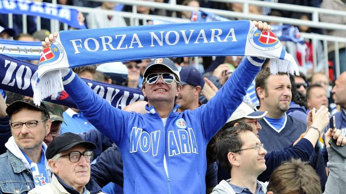A Novara squadra in silenzio stampa e dirigenti che incontrano i tifosi