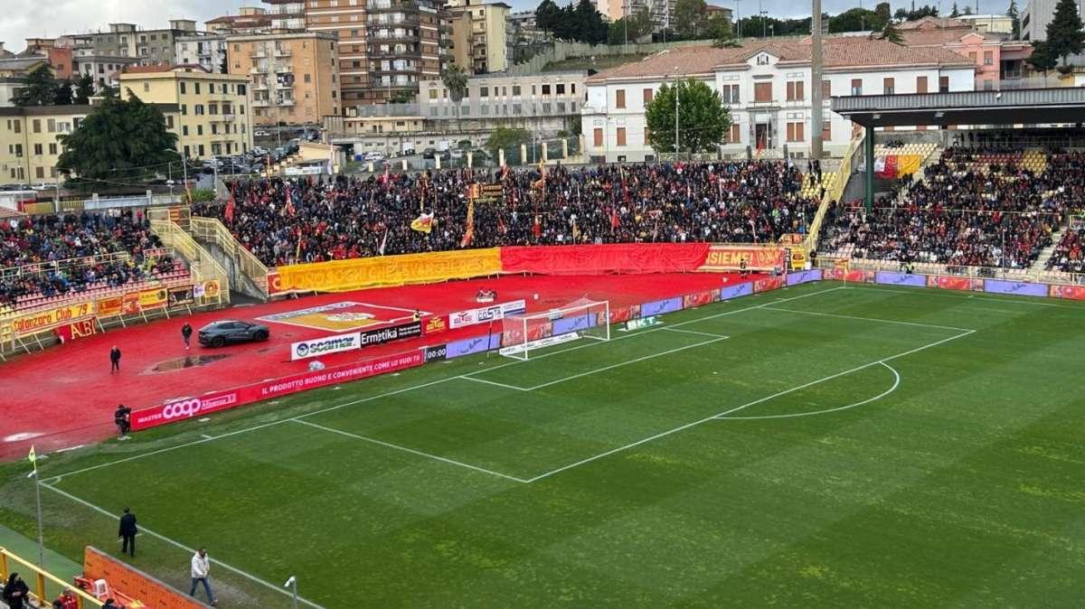 Catanzaro-Cesena 2-0 | Ennesima chiusura indigesta dell'anno solare