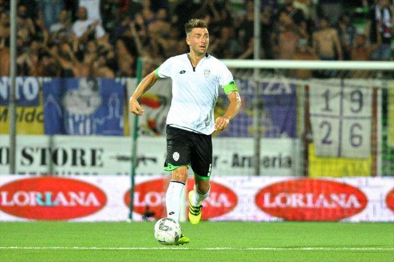 A TE DEG ME "Voglio trovare un senso a questa storia"
