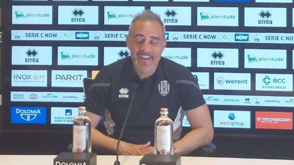 Toscano dà la sua versione: “Un allenatore deve poter esprimere nelle migliori condizioni le proprie idee…”