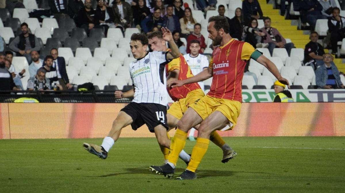 Berti: “Se sono migliorato sotto porta è merito del mister”