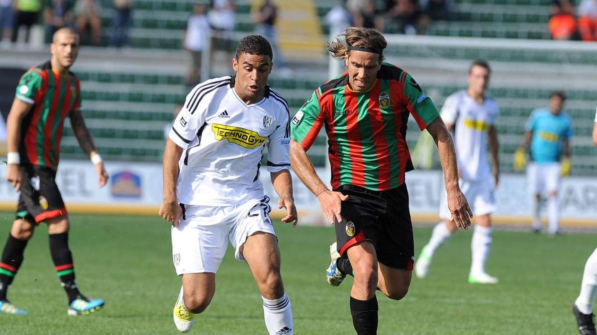 Cesena e Parma fissano il prezzo per Defrel