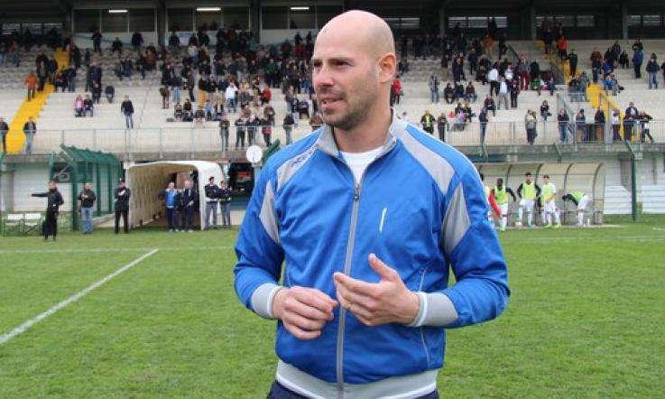 Tiozzo furioso: “E biscotto fu”