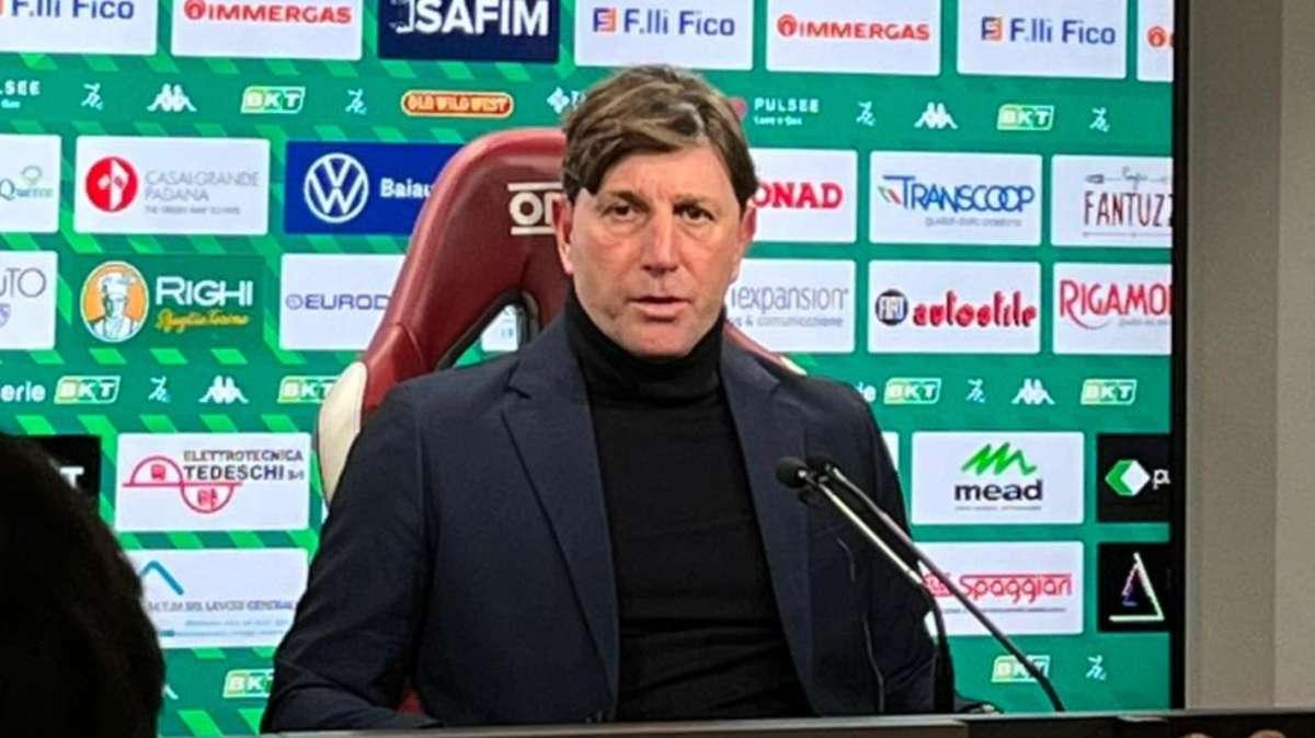 Mignani: ‘’Vittoria dedicata ai tifosi, lontani da noi in questo calcio surreale’’