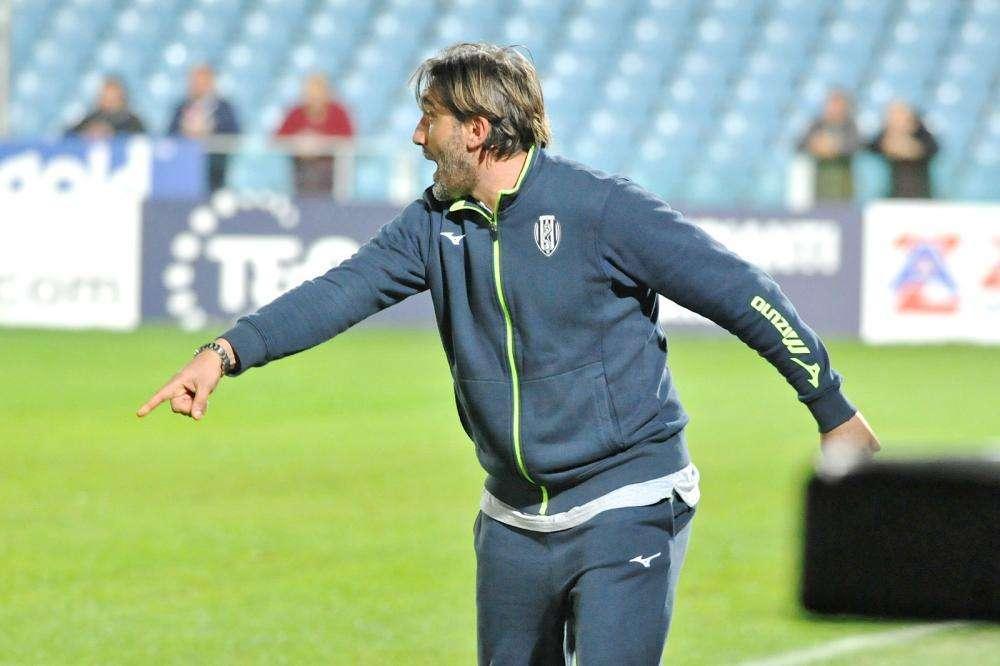 Tempo di lacrime. Tempo di risate. Tempo di esoneri…