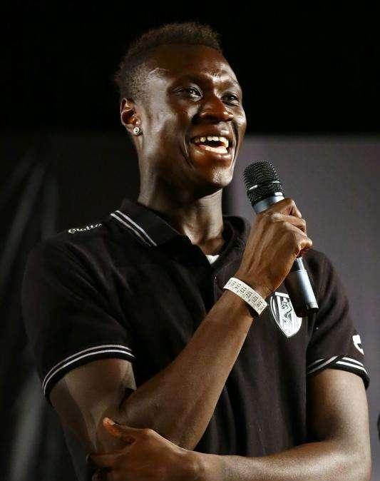 Problema ad un piede per Gomis