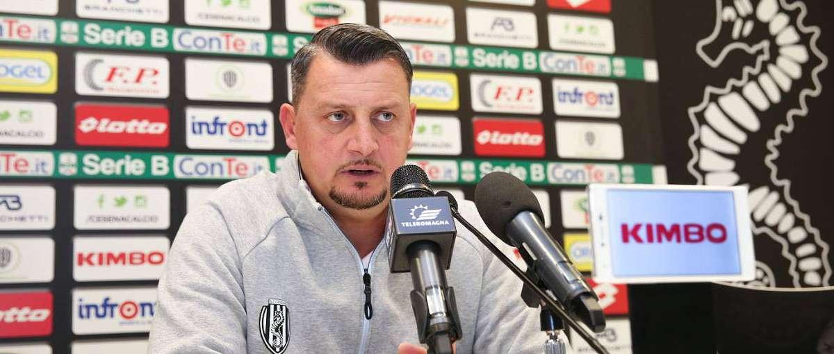 Andrea Camplone