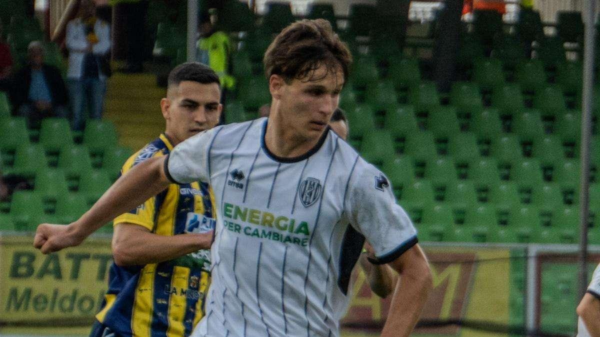 Francesconi: “Voglio portare il Cesena ai play-off. E poi…”