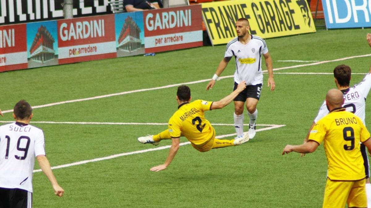 L’unico gol della Juve Stabia al Manuzzi e una promozione con Toscano: tutto Martinelli