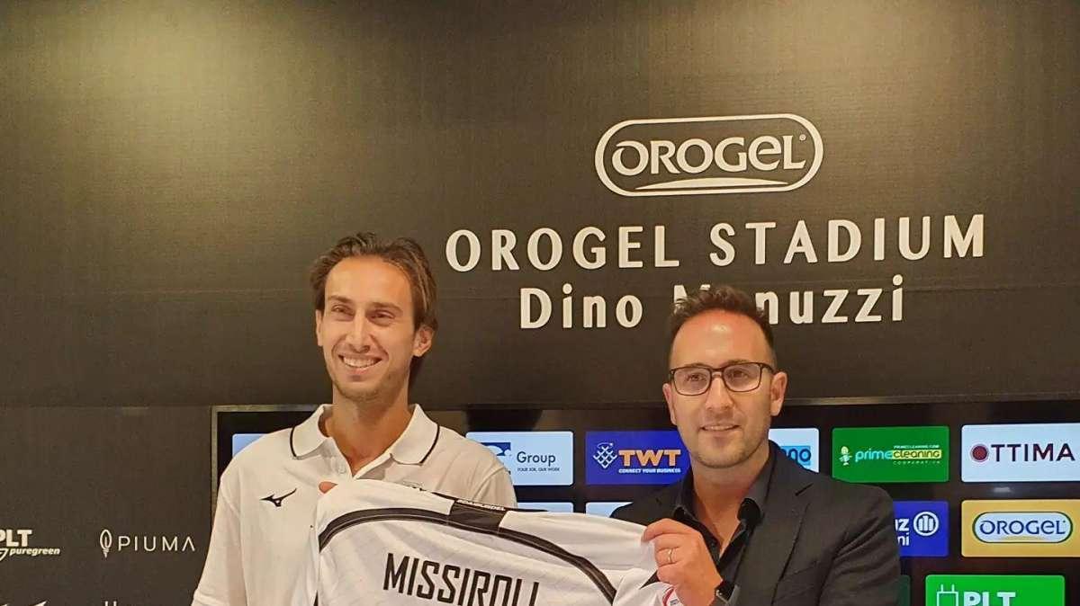 Al secondo tentativo, ecco Missiroli: "Vivo a Modena, volevo fare le cose con calma"
