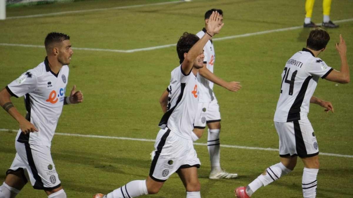 Cesena-Mantova 3-2 | Mignani la ribalta e passa alla storia
