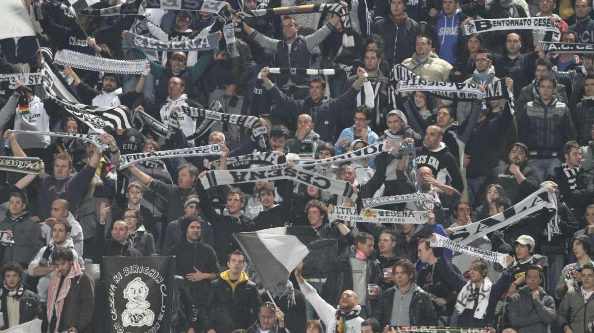 IL RESTO DEL CARLINO - Tifosi del Cesena da Babbo Natale per difendere la A