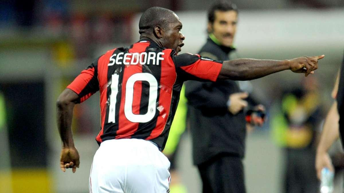 Milan, Seedorf: "Non so se rimango, non si trattano così le bandiere"