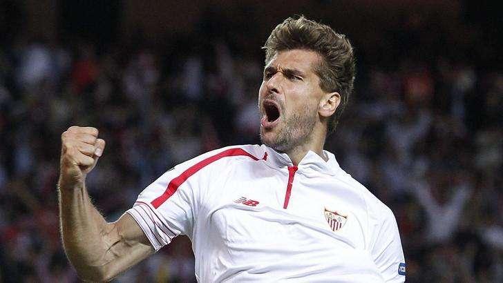 Siviglia, Llorente vicino all'addio