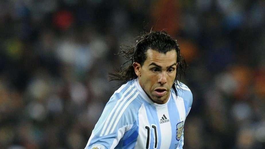 Man. City, super offerta del Chelsea  per Tevez