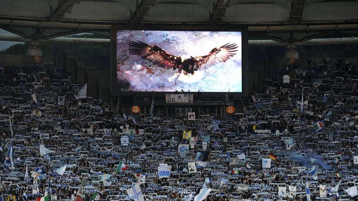 La Lazio sbatte contro Lloris, ma passa il turno