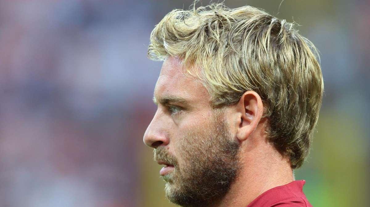 Roma, fisioterapia per De Rossi