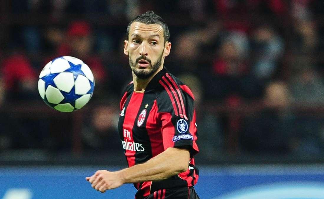 Milan, Zambrotta pronto a restare a vita