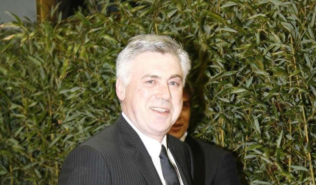 Chelsea, Ancelotti difende la squadra