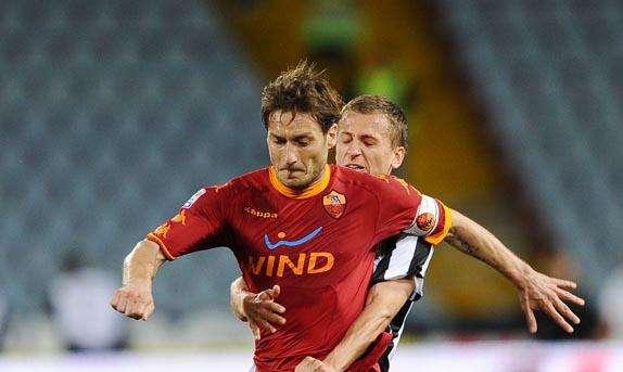 Ancelotti: "Allenare Totti? Sì, ma non ora"