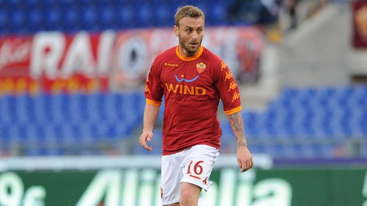 Roma, Bronzetti: "Scambio Kaka-De Rossi? Che fesseria"