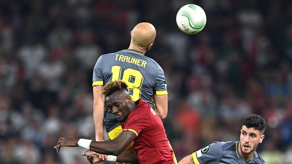 Feyenoord, Trauner torna in campo nell'amichevole in famiglia 
