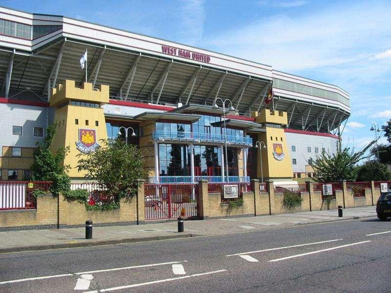 Martial non basta: United ko nell'ultima di Upton Park e il City sorride