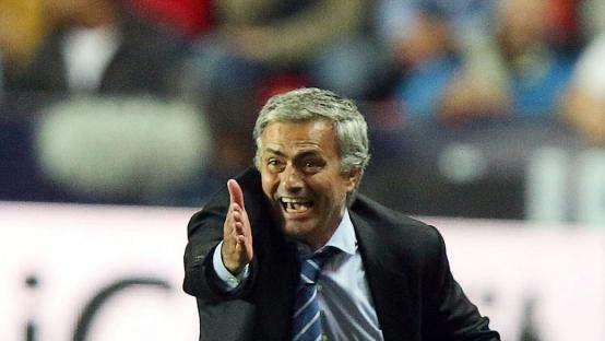 Chelsea, Mourinho: "Eto'o non potrà giocare come faceva all'Inter"