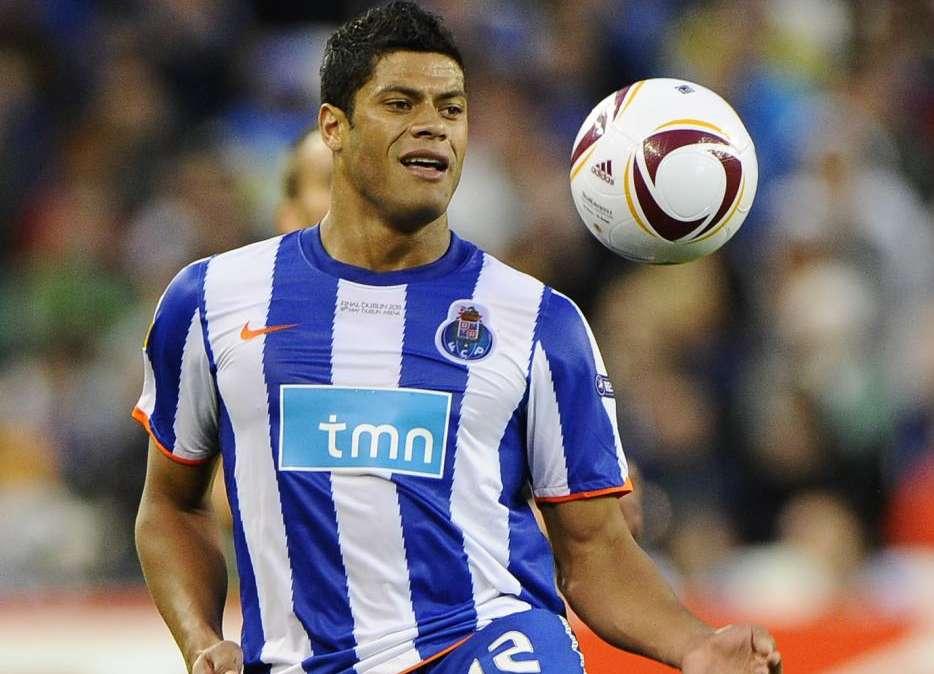 Hulk nel bene e nel male. Il Porto batte lo Shakhtar 2-1