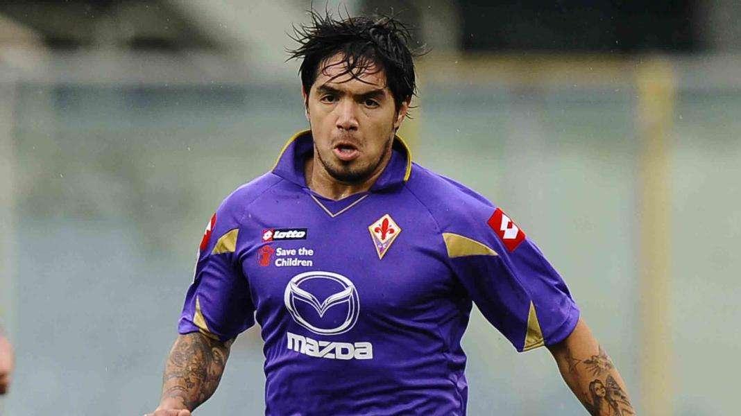 Barcellona, interessa Vargas
