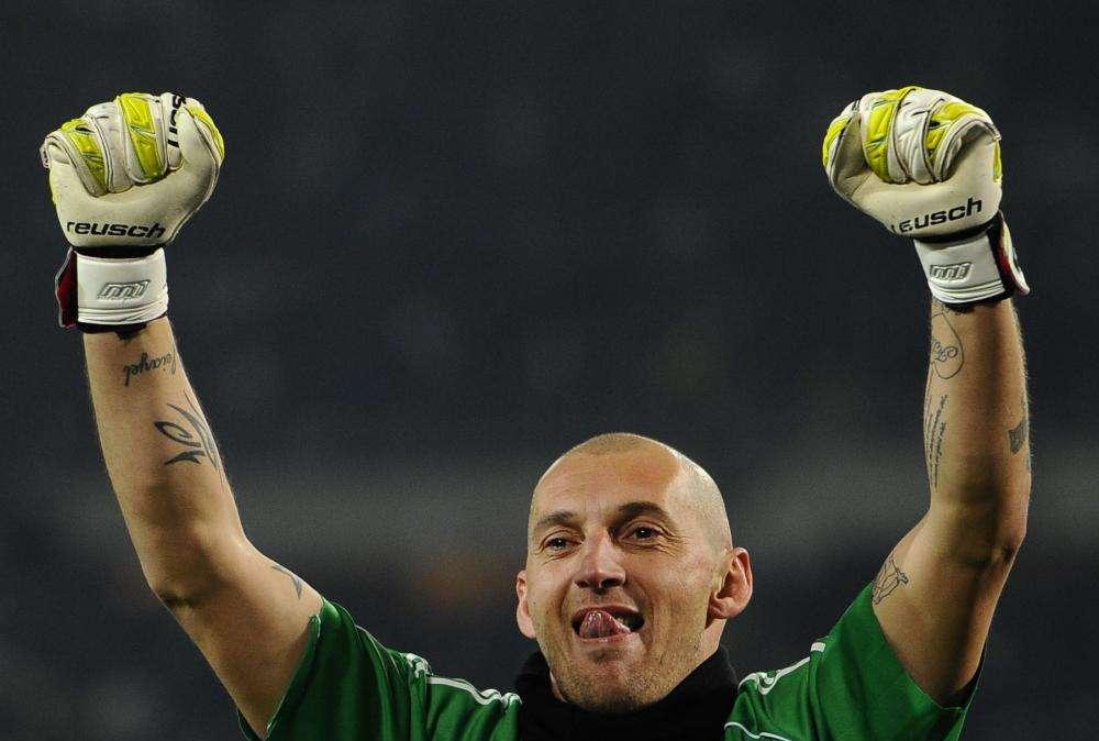 Milan, Abbiati: "Pastore-Hamsik, meglio con noi!"