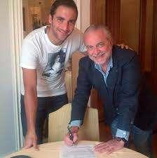 Affare Juve - Higuain: la piazza partenopea insorge 