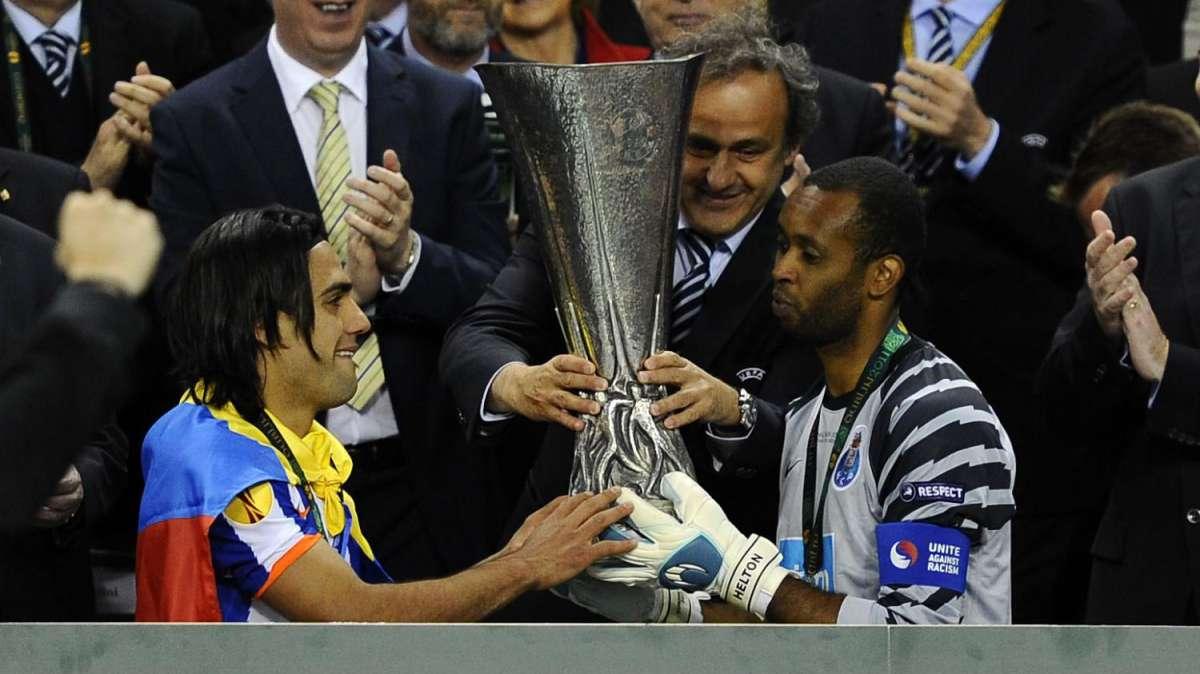 Porto, sirene inglesi per Falcao