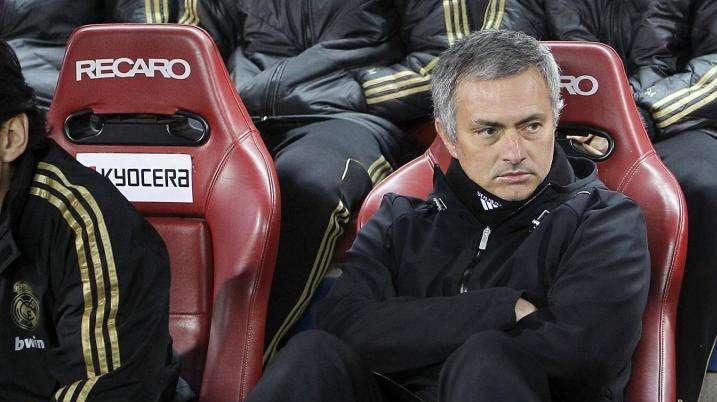 Real, Mourinho punge Casillas